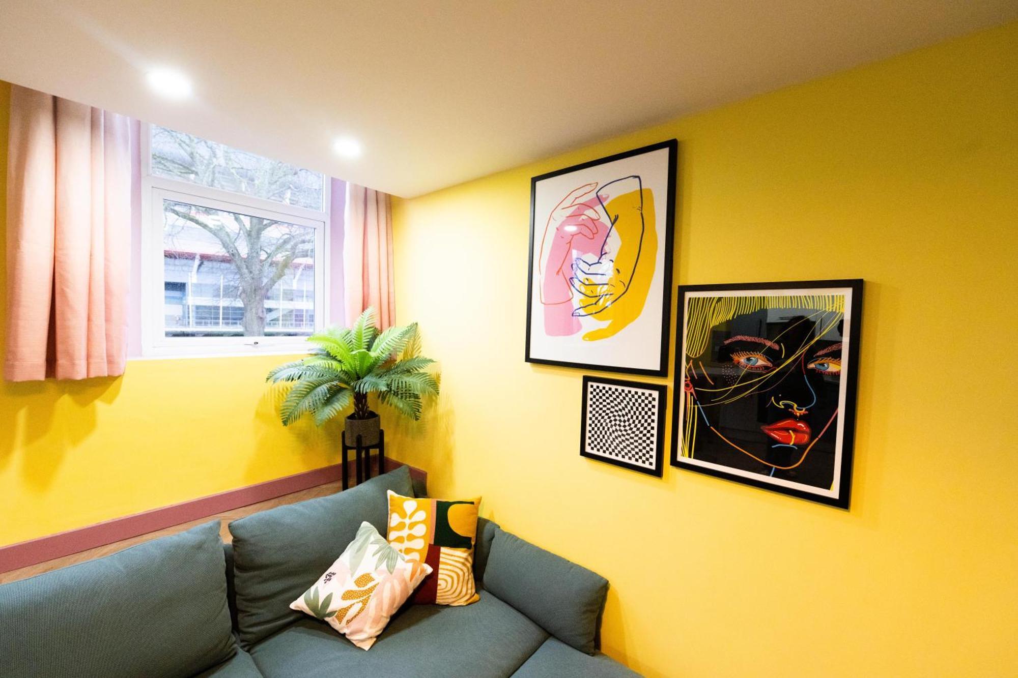 Aaron Wise - 51 Fitzhamon Apartments Cardiff Extérieur photo