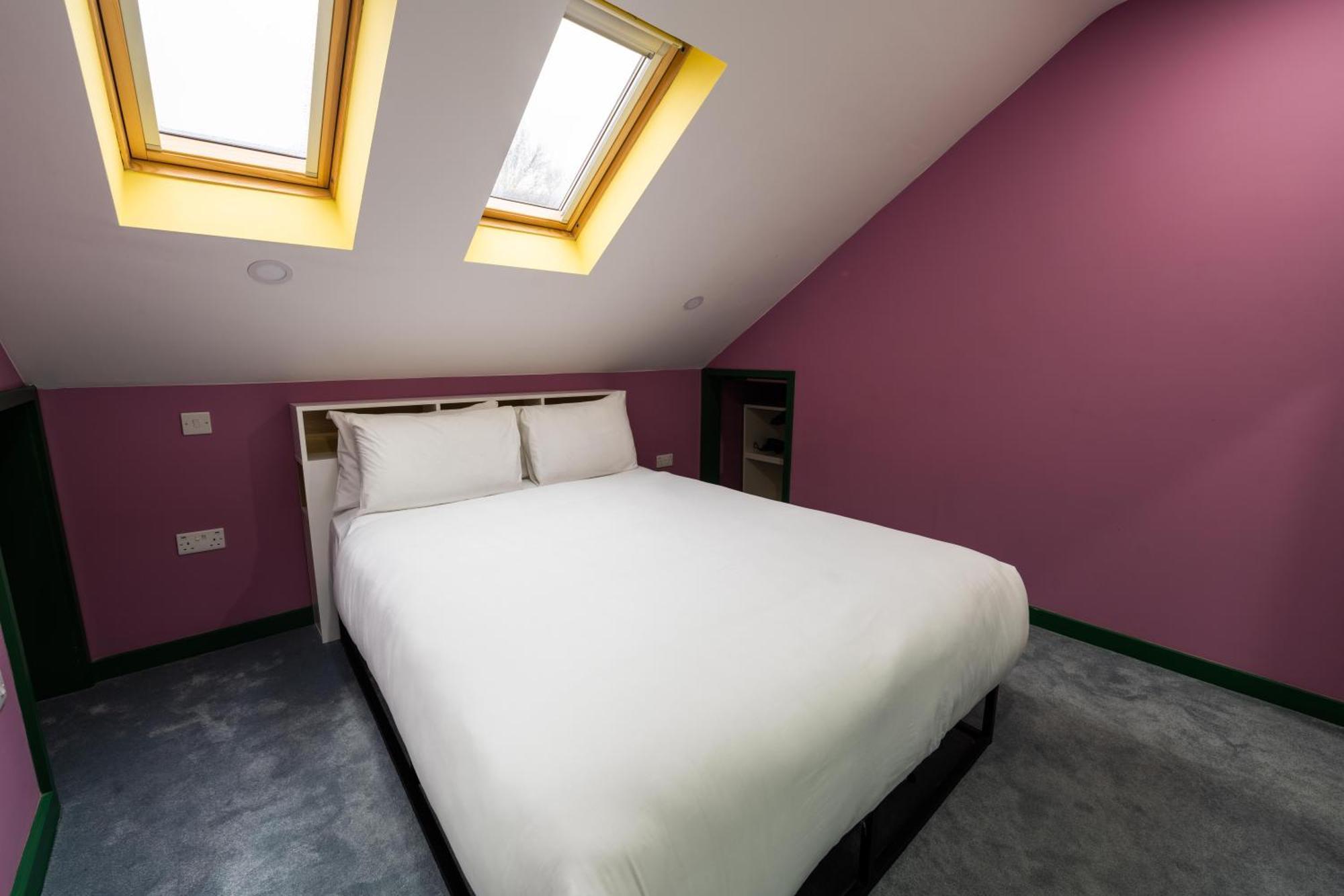 Aaron Wise - 51 Fitzhamon Apartments Cardiff Extérieur photo